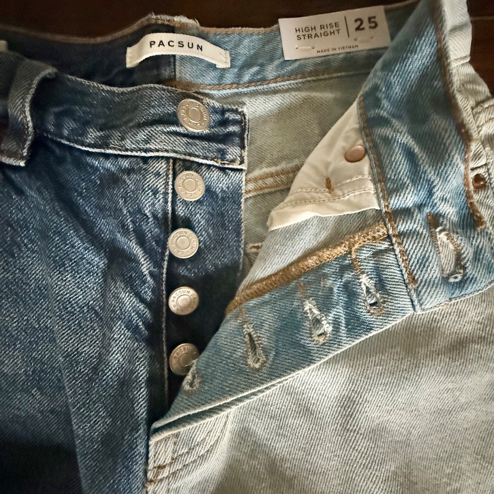 PacSun Two-Tone High Rise Straight Leg Jeans Size 25 NWT - Picture 4 of 9
